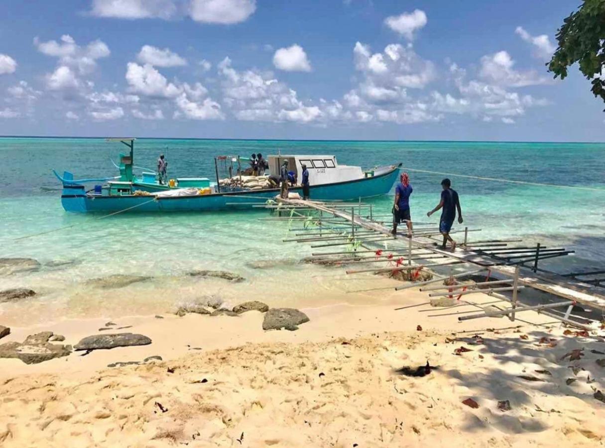 Atholhu Residence Fehendhoo Bagian luar foto