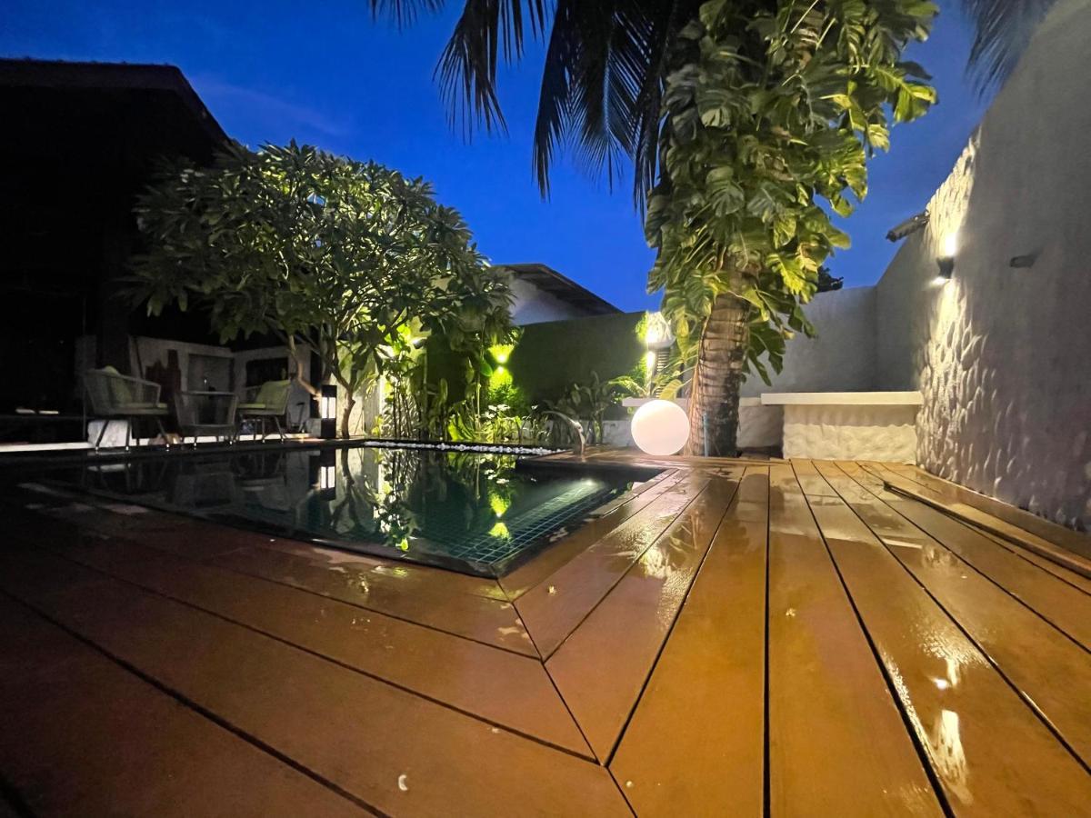 Atholhu Residence Fehendhoo Bagian luar foto