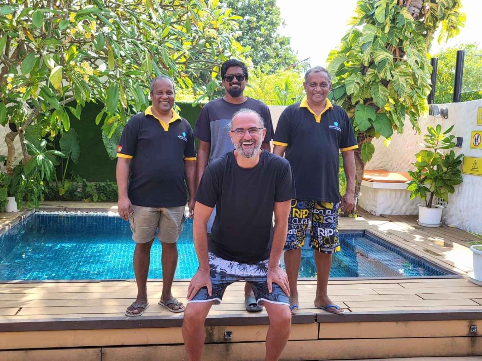 Atholhu Residence Fehendhoo Bagian luar foto